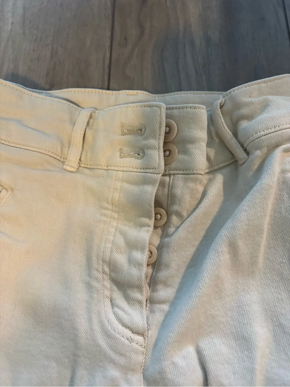 Aritzia Wilfred Free Cream High-Rise Pants